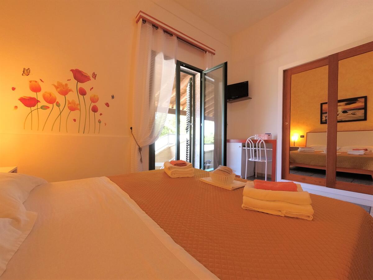 Hotel Alba Chiara Sant'Andrea Salento Sant'Andrea (Apulia) Exterior foto